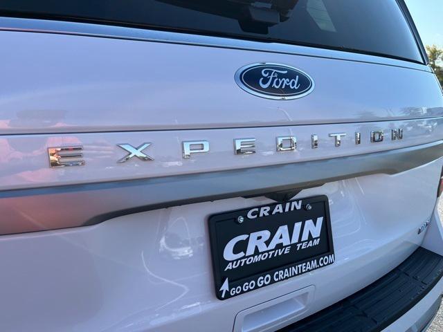 new 2024 Ford Expedition Max car, priced at $74,294