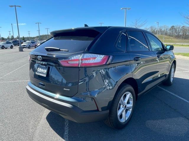 new 2024 Ford Edge car, priced at $33,955