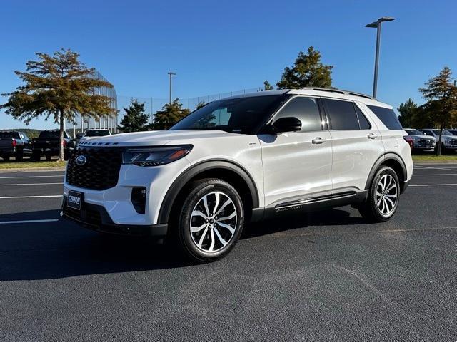 new 2025 Ford Explorer car, priced at $45,344