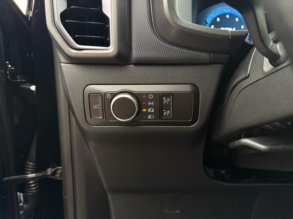 new 2025 Ford Bronco Sport car, priced at $31,490