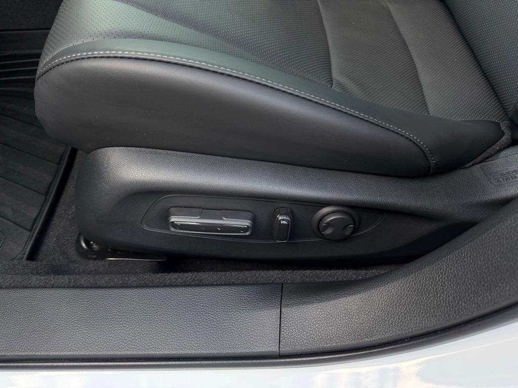 used 2025 Honda Accord Hybrid car, priced at $34,753
