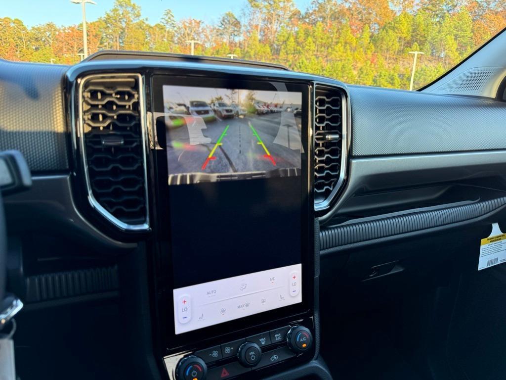 new 2025 Ford Ranger car, priced at $38,990