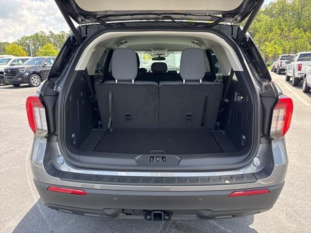 new 2025 Ford Explorer car, priced at $38,420