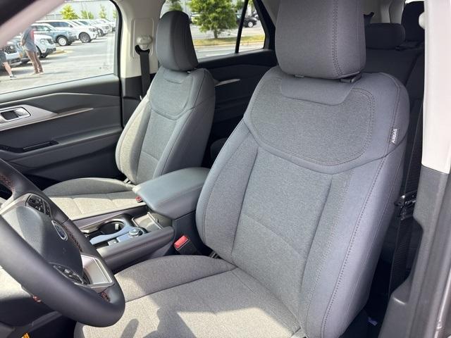 new 2025 Ford Explorer car, priced at $38,420