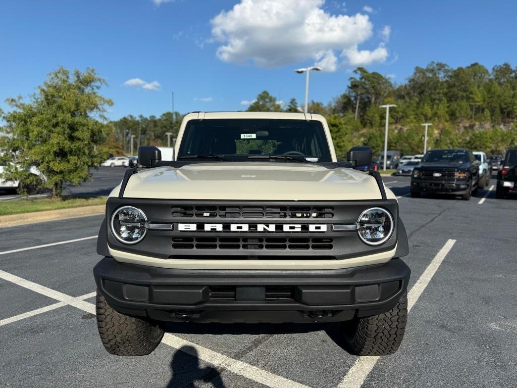 new 2025 Ford Bronco car, priced at $49,990