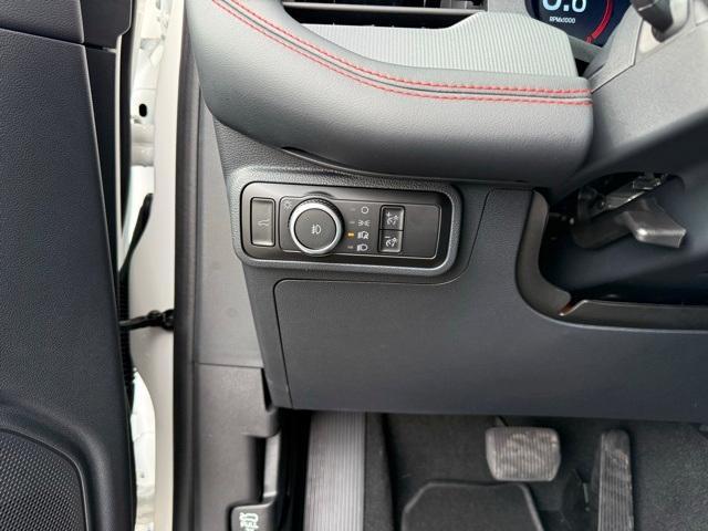 new 2025 Ford Explorer car, priced at $54,370