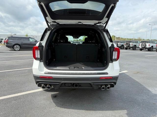 new 2025 Ford Explorer car, priced at $54,370
