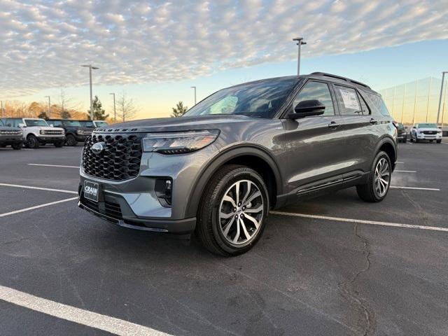 new 2025 Ford Explorer car, priced at $46,553