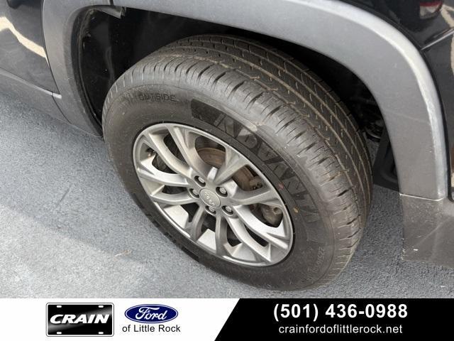 used 2021 Jeep Cherokee car, priced at $24,530