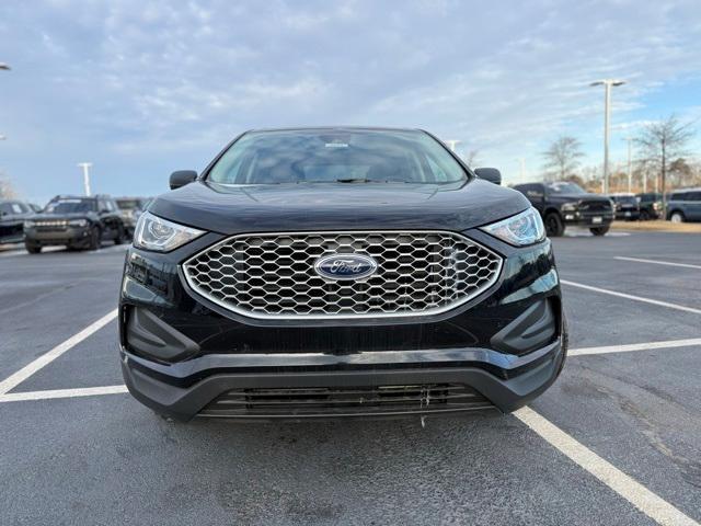 new 2024 Ford Edge car, priced at $33,960