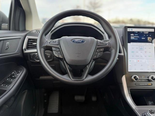 new 2024 Ford Edge car, priced at $33,960