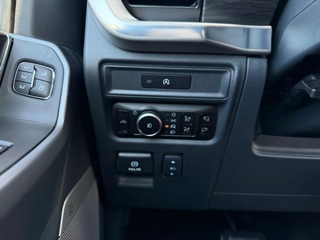 new 2025 Ford F-150 car, priced at $61,359