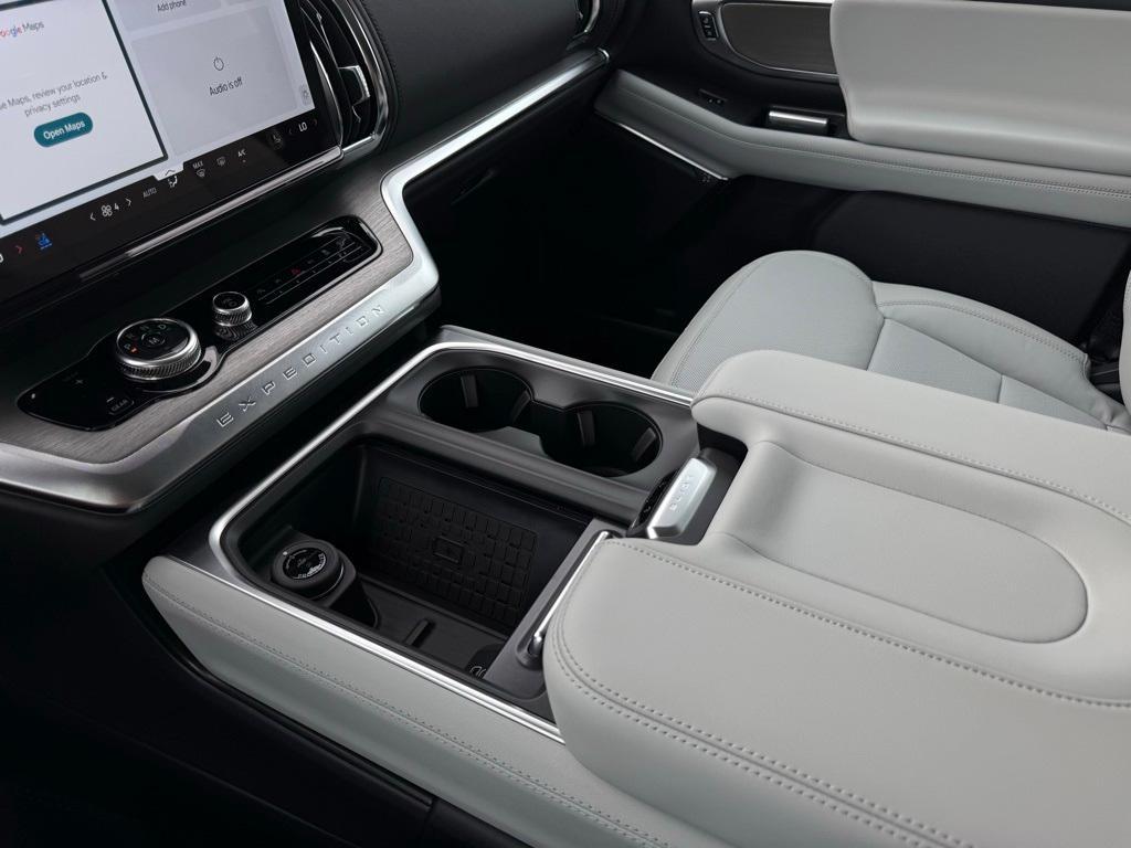 new 2025 Ford Expedition Max car, priced at $80,190