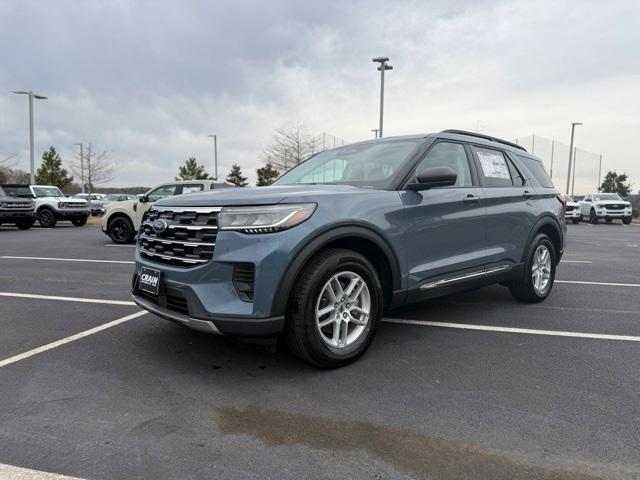 new 2025 Ford Explorer car, priced at $38,982