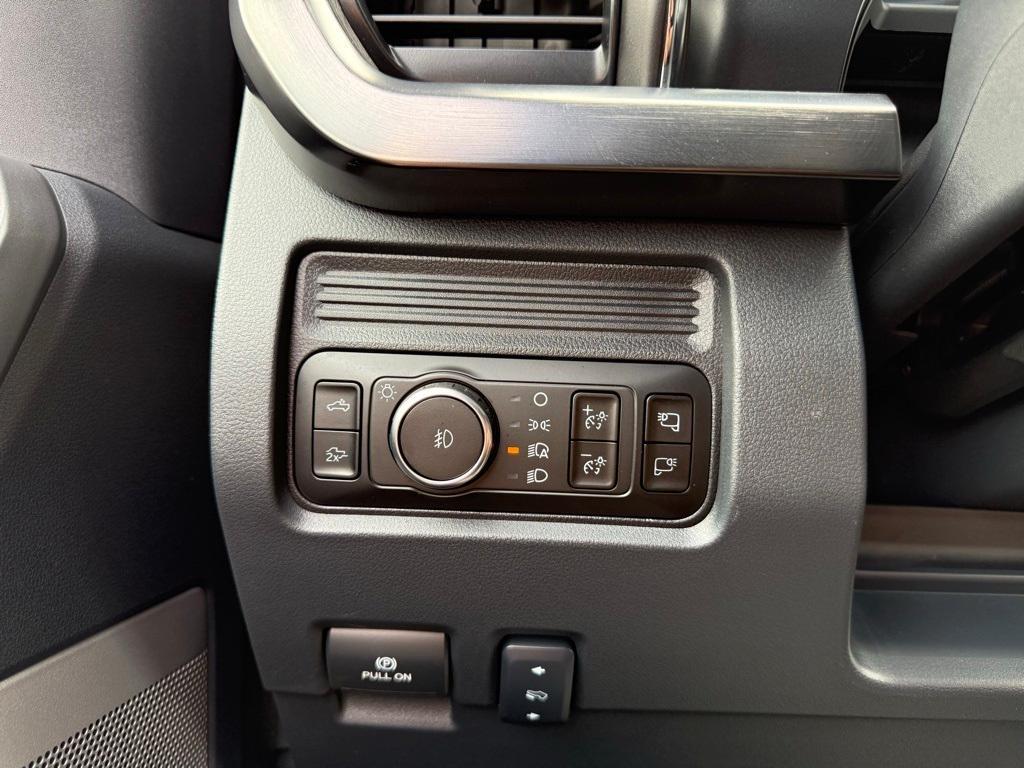 new 2026 Ford F-350 car, priced at $81,590