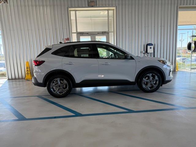 new 2025 Ford Escape car, priced at $35,419