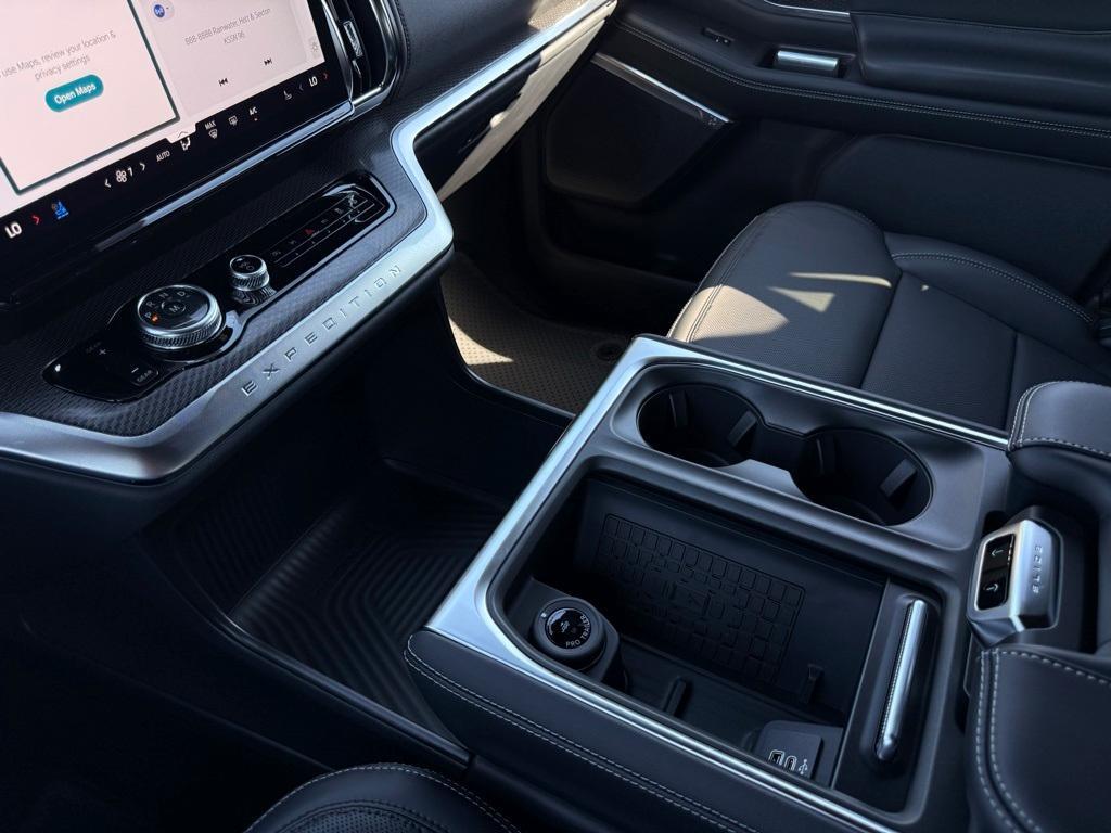 new 2025 Ford Expedition car, priced at $79,990