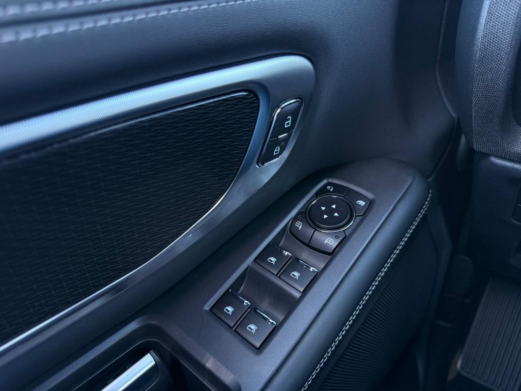 new 2025 Ford Expedition car, priced at $79,990