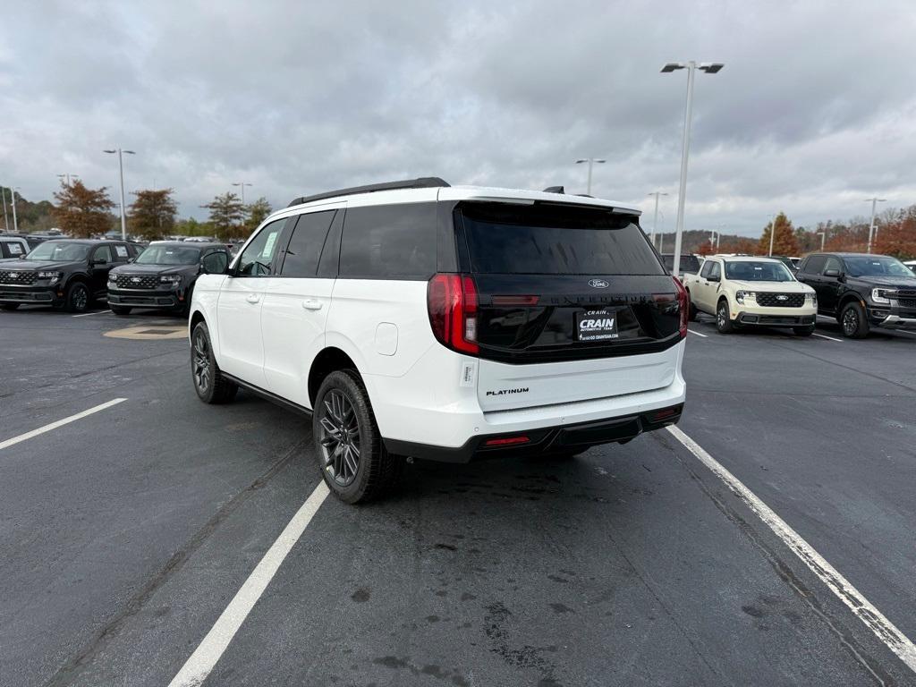 new 2025 Ford Expedition car, priced at $79,990