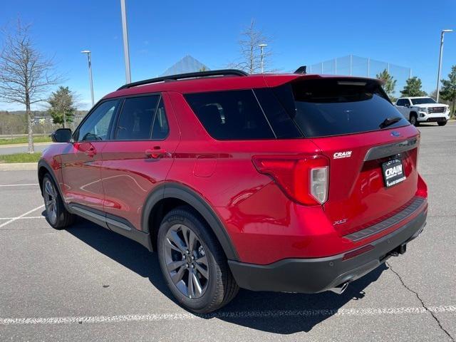 new 2024 Ford Explorer car, priced at $42,607