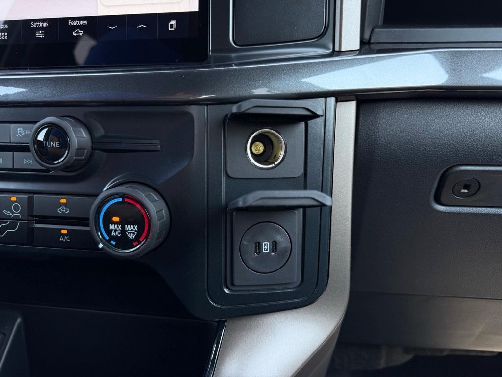 new 2025 Ford F-150 car, priced at $55,490
