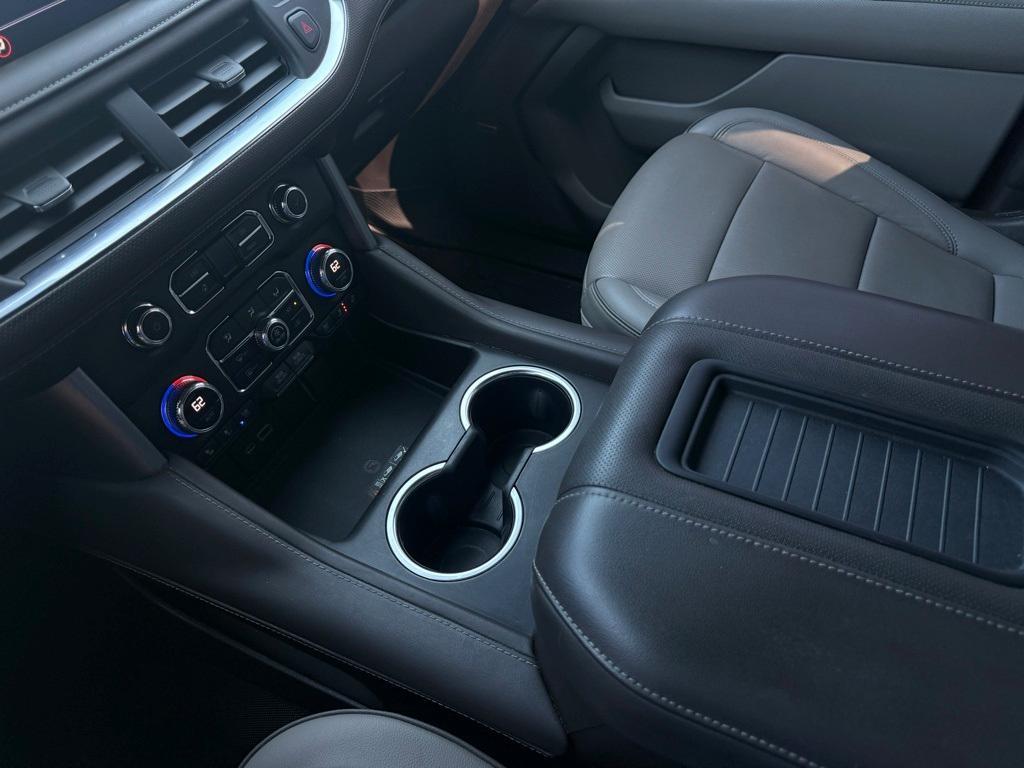 used 2021 GMC Yukon car, priced at $37,220