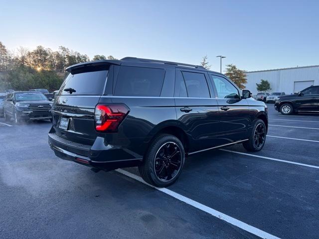 new 2024 Ford Expedition car, priced at $65,974