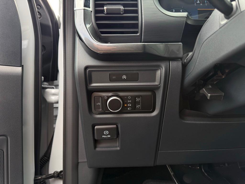 new 2025 Ford F-150 car, priced at $45,990