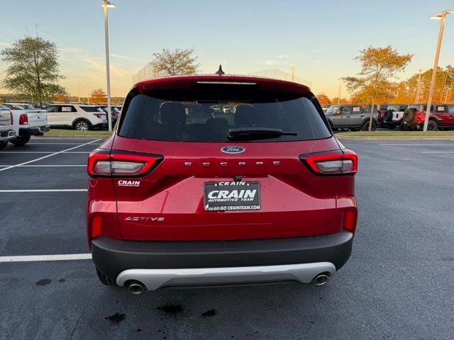 new 2025 Ford Escape car, priced at $26,934