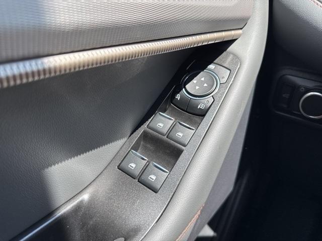 new 2025 Ford Explorer car, priced at $39,198