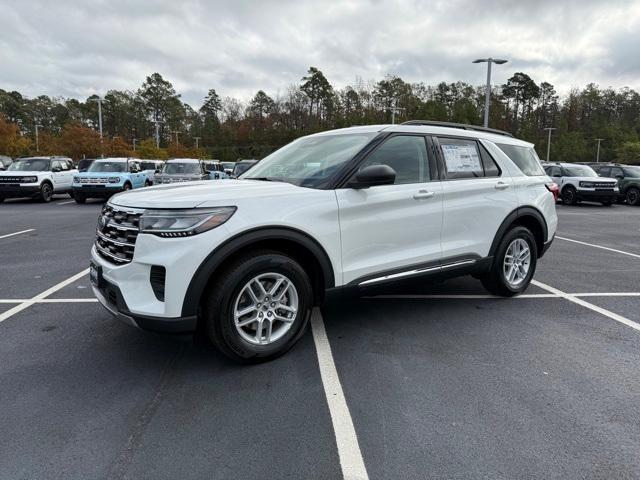 new 2025 Ford Explorer car, priced at $44,044