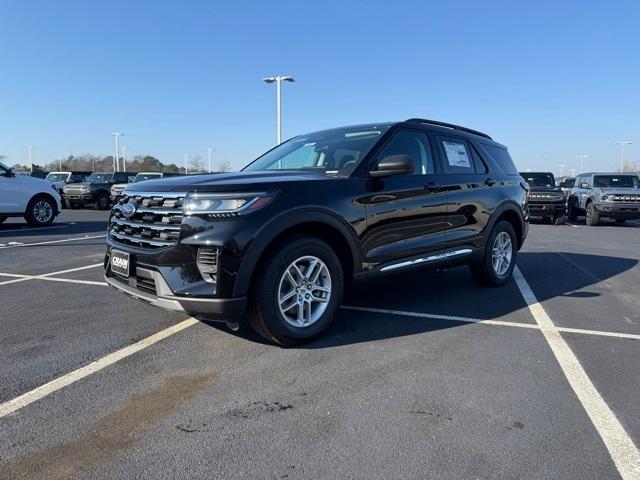 new 2025 Ford Explorer car, priced at $40,385