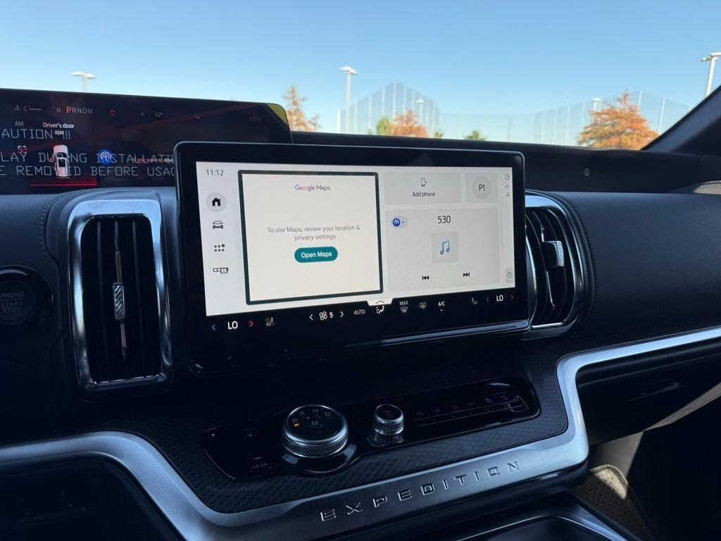 new 2025 Ford Expedition car, priced at $79,990