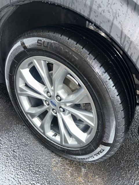 used 2022 Ford Explorer car
