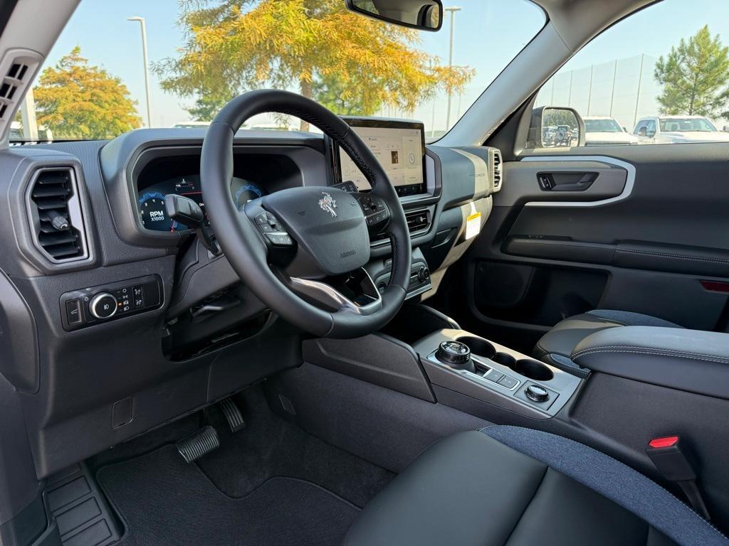 new 2025 Ford Bronco Sport car, priced at $35,990