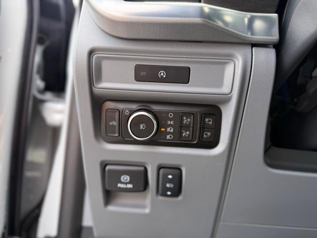 new 2025 Ford F-150 car, priced at $61,359