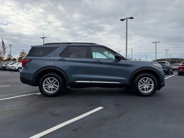 new 2025 Ford Explorer car, priced at $41,350