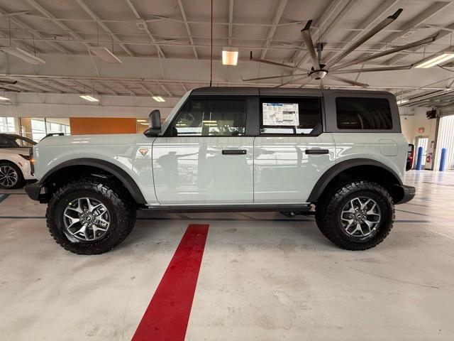 new 2024 Ford Bronco car, priced at $61,444