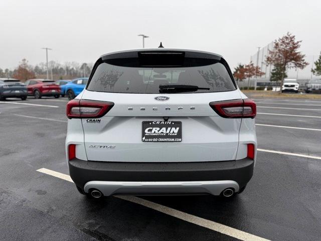 new 2025 Ford Escape car, priced at $29,398