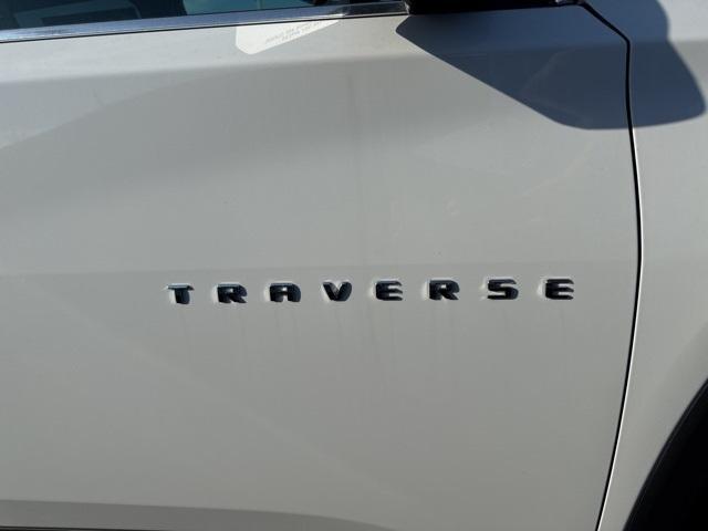 used 2023 Chevrolet Traverse car, priced at $27,551