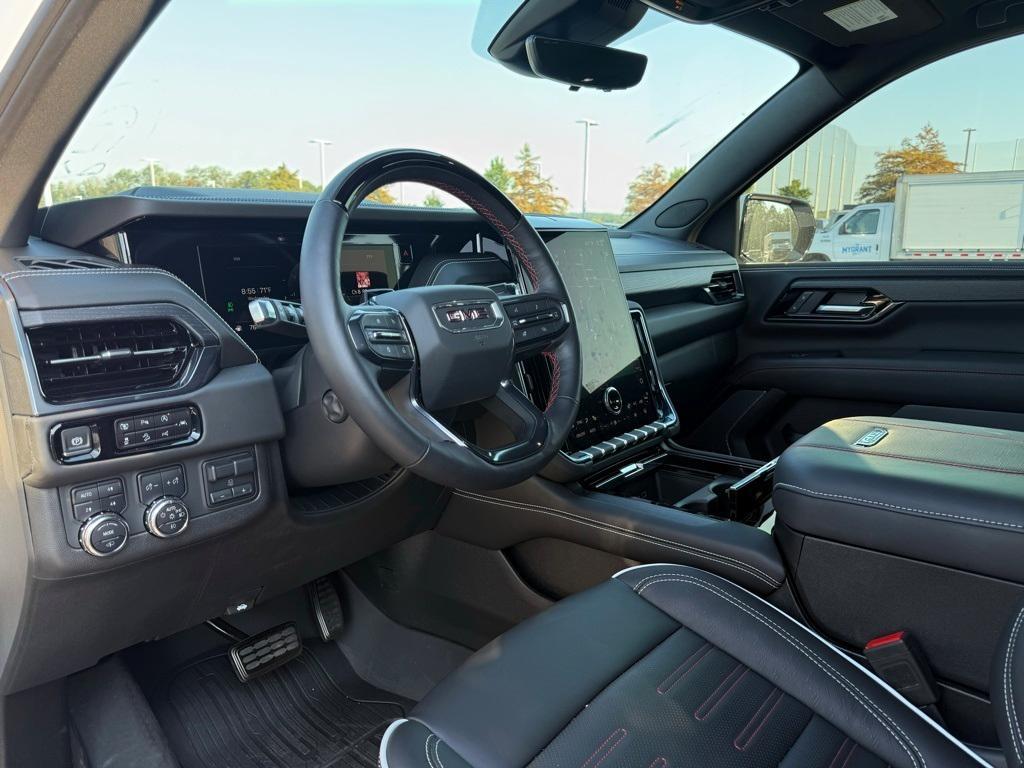used 2025 GMC Yukon car, priced at $94,331