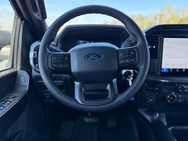 new 2025 Ford F-150 car, priced at $42,995