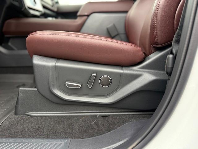 new 2024 Ford Expedition Max car, priced at $65,496
