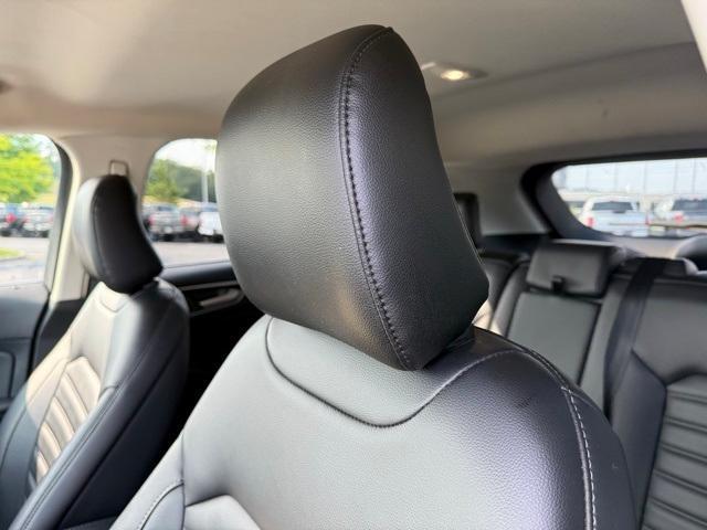 used 2022 Ford Edge car, priced at $23,543