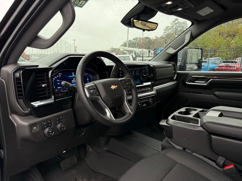 used 2024 Chevrolet Silverado 3500 car, priced at $58,993