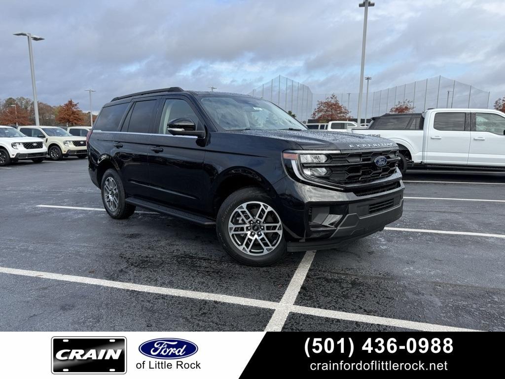 new 2025 Ford Expedition car, priced at $67,990