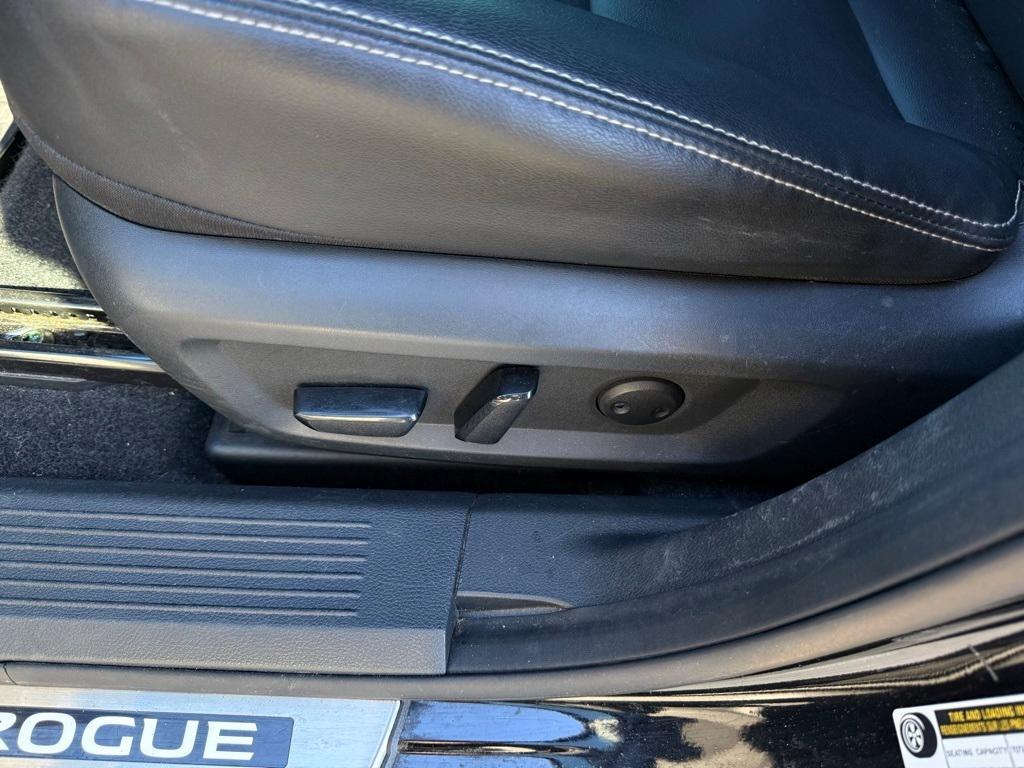 used 2022 Nissan Rogue car, priced at $23,487