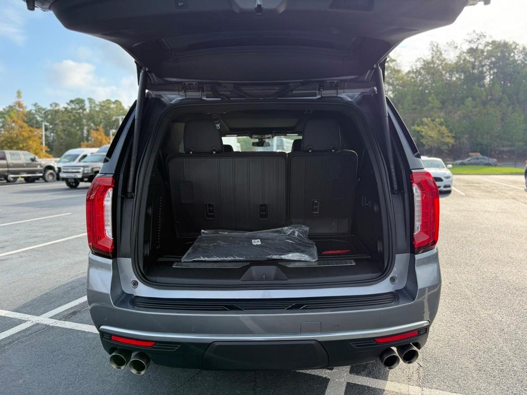 used 2022 GMC Yukon car, priced at $51,997
