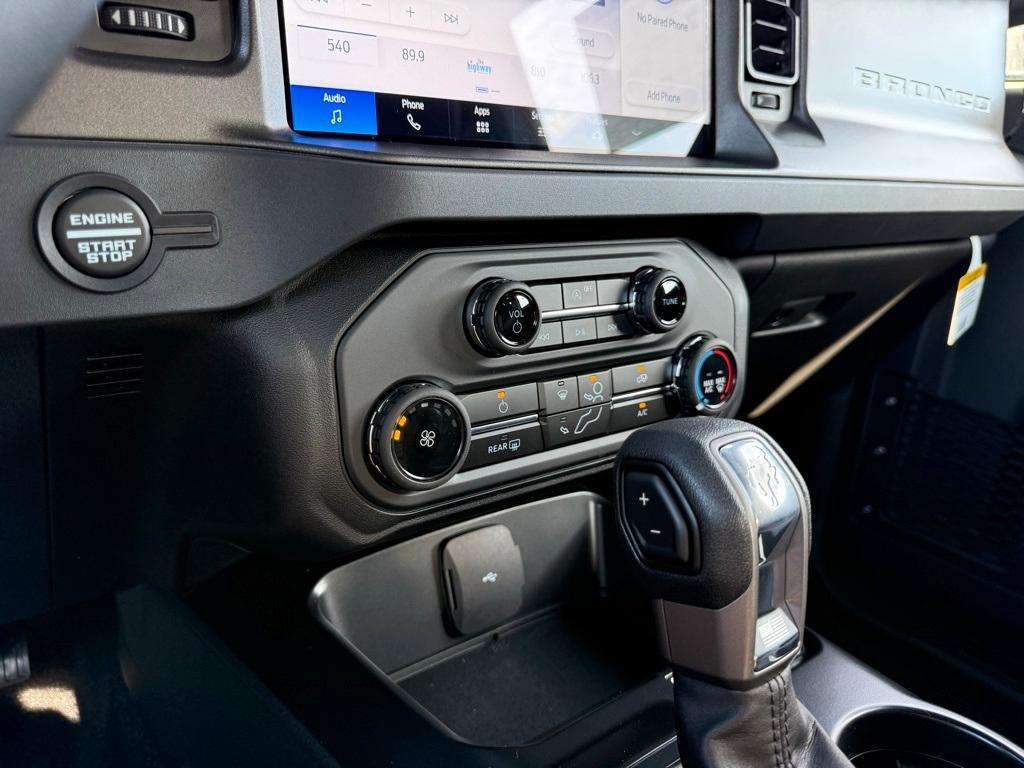new 2025 Ford Bronco car, priced at $46,490