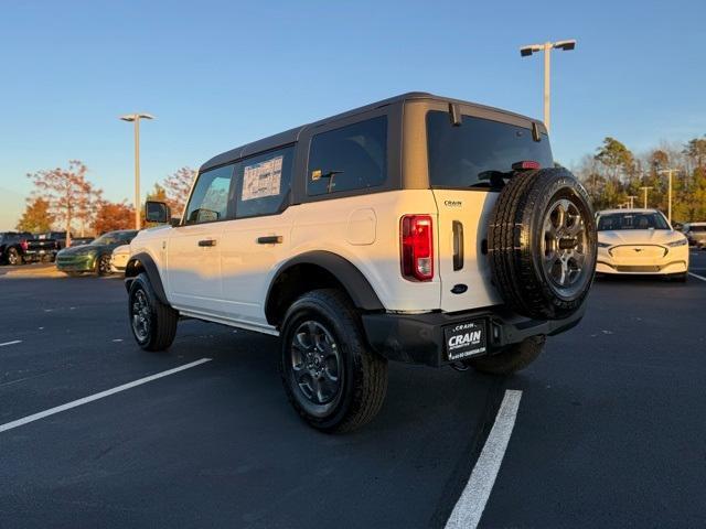 new 2024 Ford Bronco car, priced at $45,887